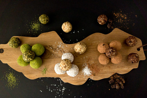 Ricemilkmaid-Blog-Vegan-Energiebomben-Datteln-Haferflocken-Bananen-9 Vegane Energiebomben auf Basis von Datteln, Haferflocken und Bananen | Ricemilkmaid Blog
